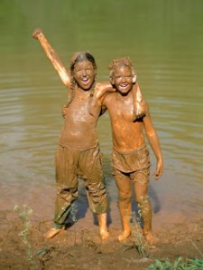kids in mud